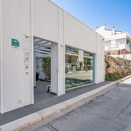 Hotiday Collection - Polignano 公寓式酒店 滨海波利尼亚诺